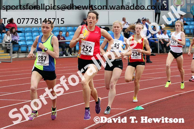 Womens  senior 1500 metres, Northern Senior and Under-20s Track and Field Champs., Manchester. Photo: David T. Hewitson/Sports for All Pics